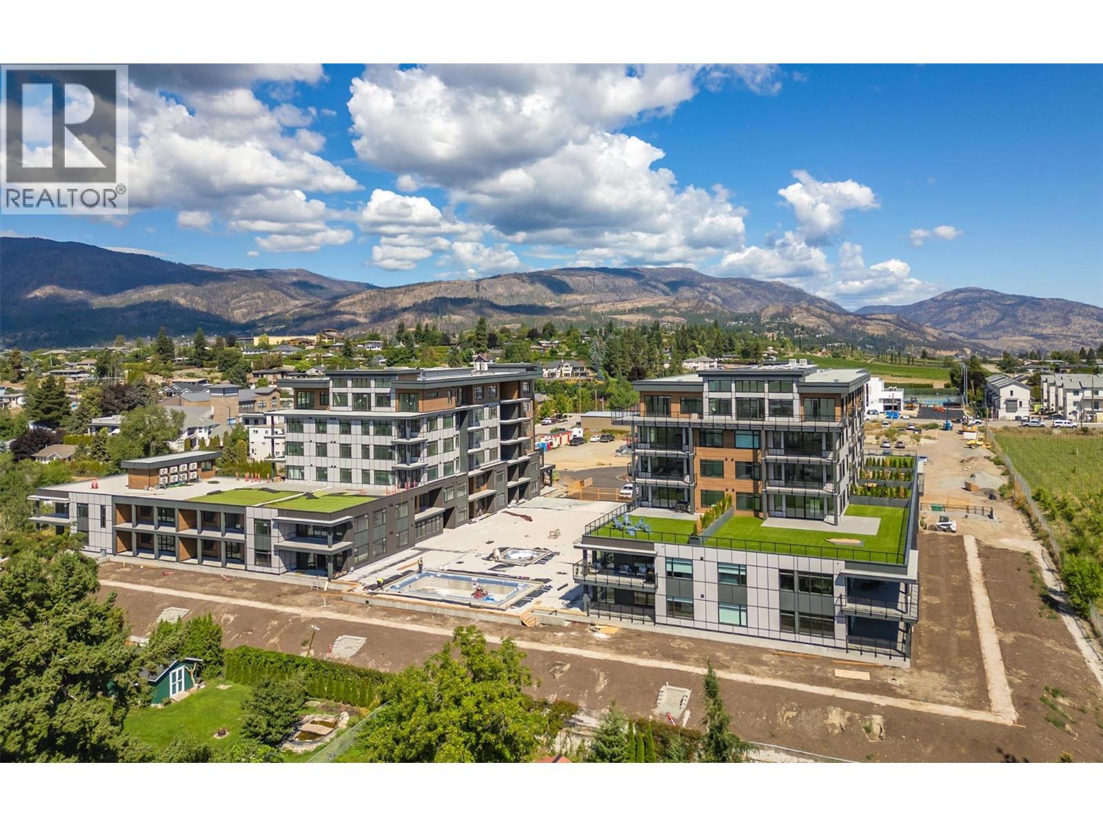 WEST KELOWNA, British Columbia, V1Z 2A9, CA, 2 Bedrooms Bedrooms, ,2 BathroomsBathrooms,Residential,For Sale,1947246
