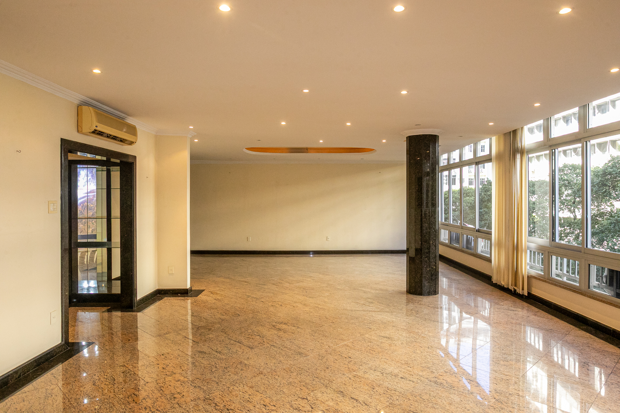  4-Bedroom Apartment on Rua Xavier da Silveira, Copacabana - 物件實景