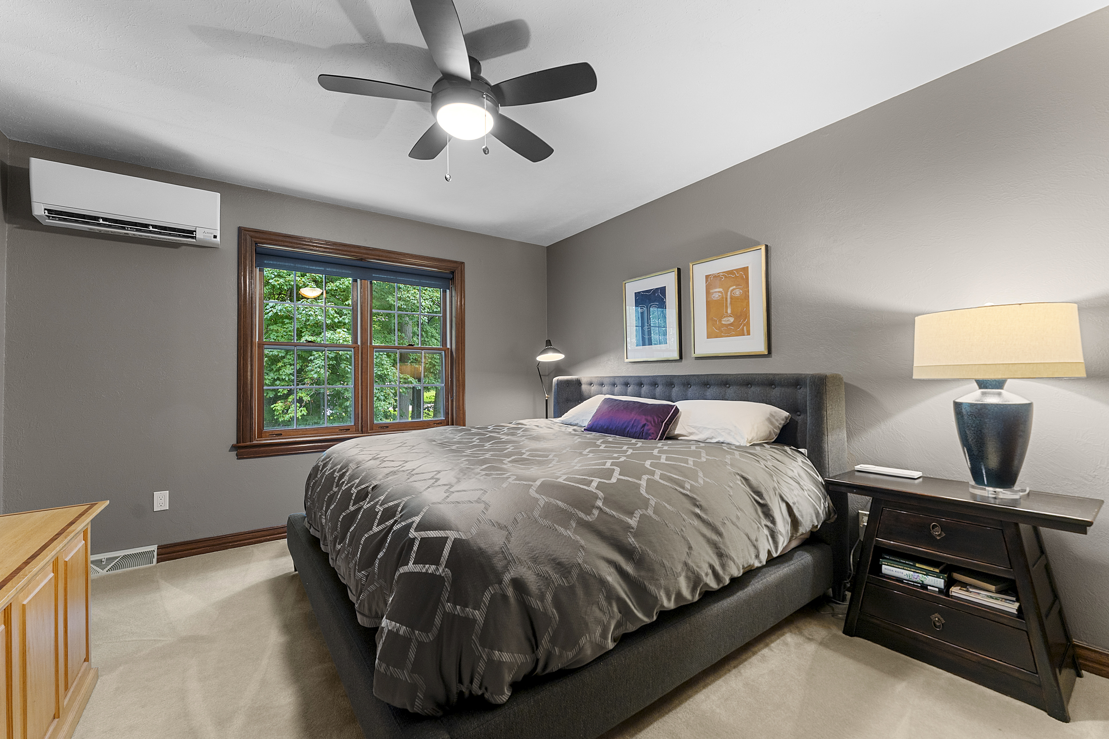  Elegant Colonial Offering Space, Privacy & Modern Comfort - 物件實景