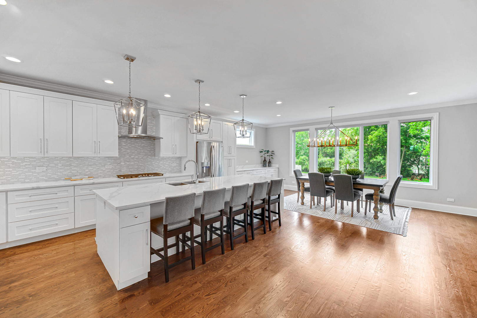 Downers Grove, Illinois, 60516, United States, 4 Bedrooms Bedrooms, ,5 BathroomsBathrooms,Residential,For Sale,1905764