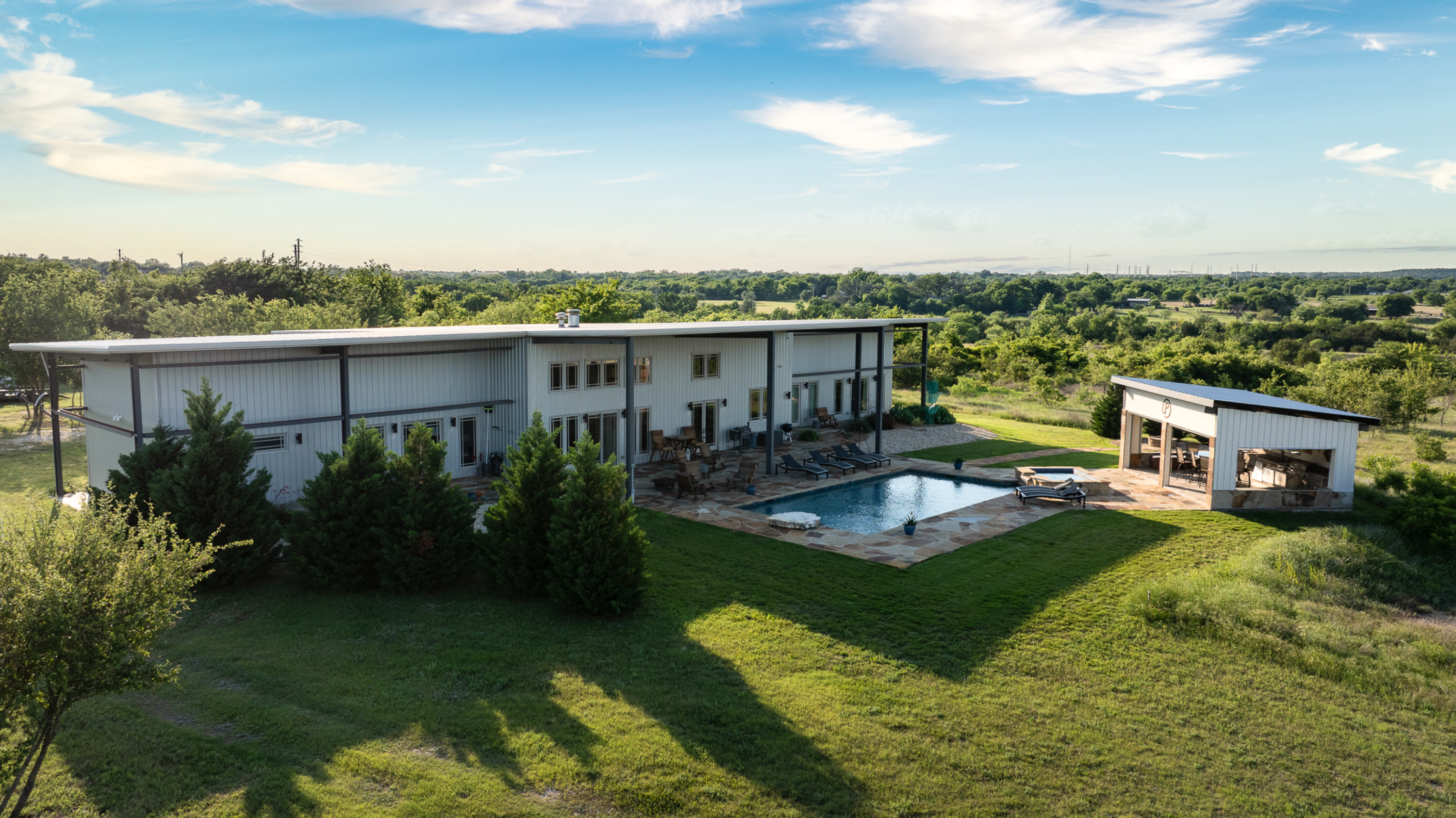  A Turnkey Bosque County Retreat Built for Recreation - 物件實景