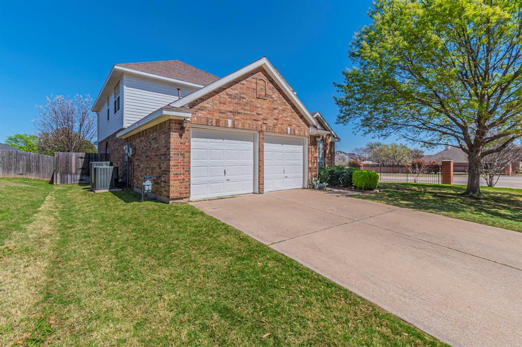 Flower Mound, Texas, 75028, United States, 5 Bedrooms Bedrooms, ,3 BathroomsBathrooms,Residential,For Sale,2028396