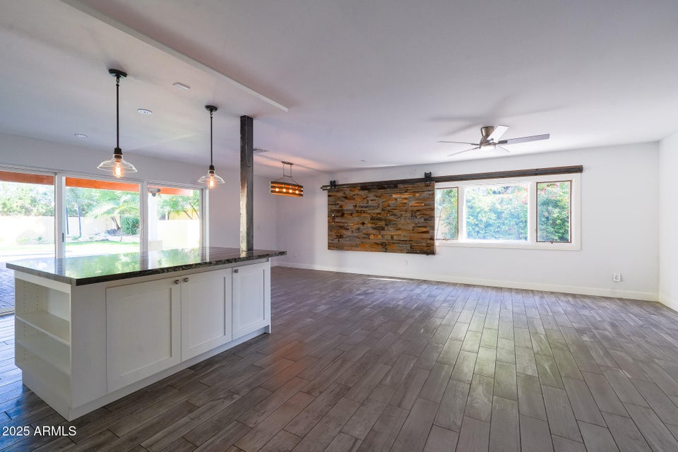 Phoenix, Arizona, 85018, United States, 4 Bedrooms Bedrooms, ,Residential,For Sale,2001186