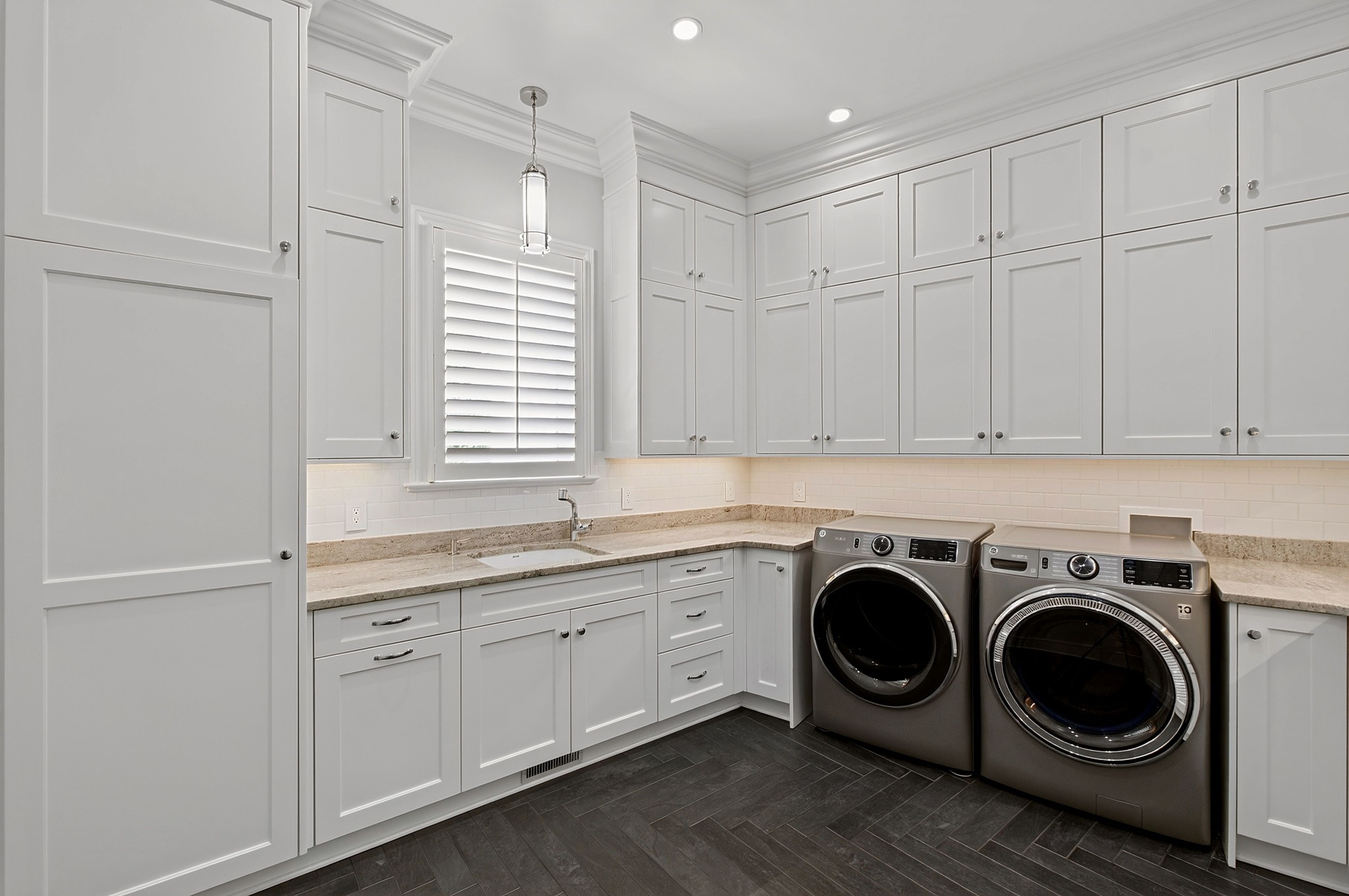  1412 Hedgelawn Way, Raleigh, NC 27615 - 物件實景