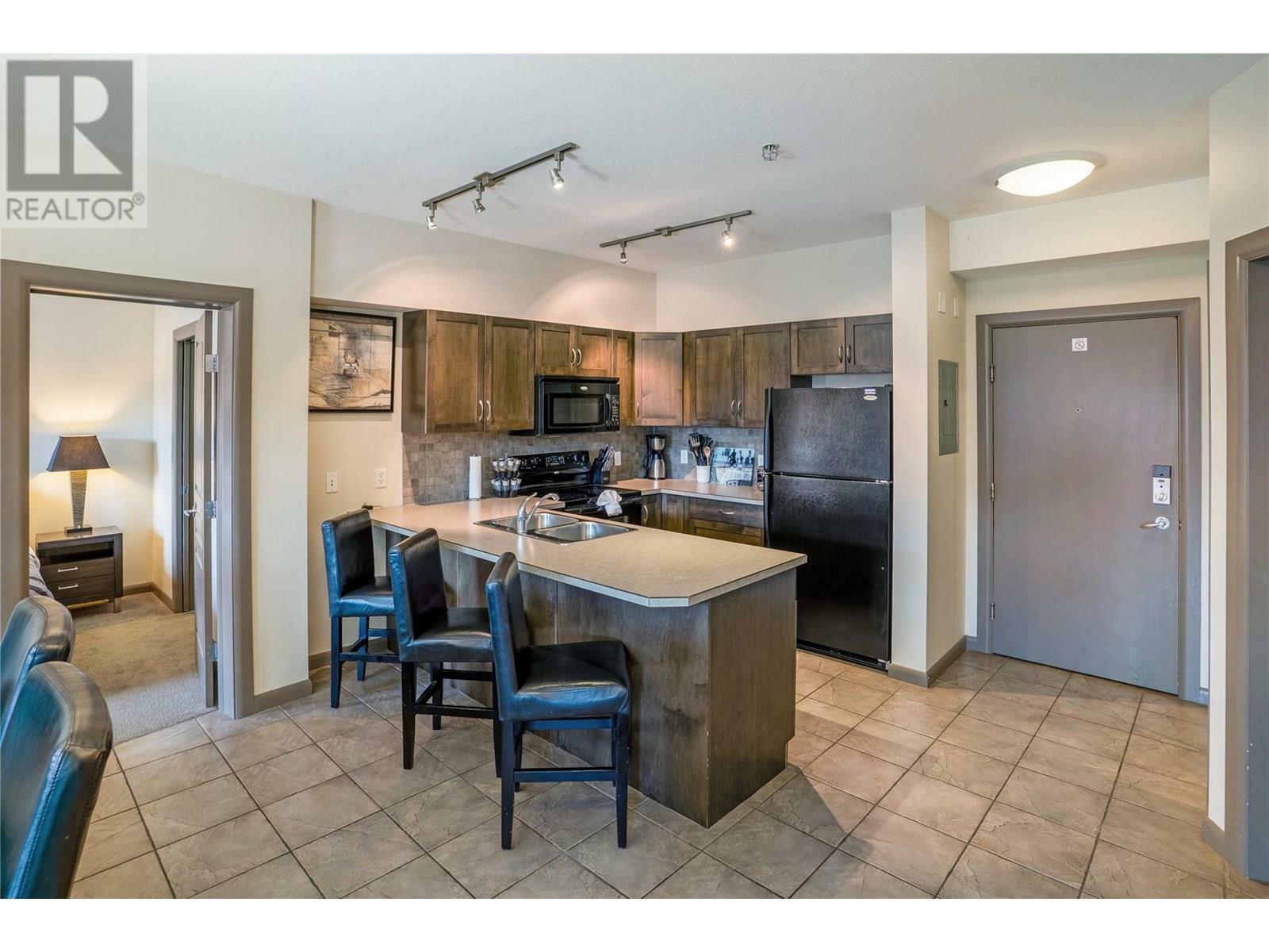 KELOWNA, British Columbia, V1W 3G7, CA, 2 Bedrooms Bedrooms, ,2 BathroomsBathrooms,Residential,For Sale,1867609