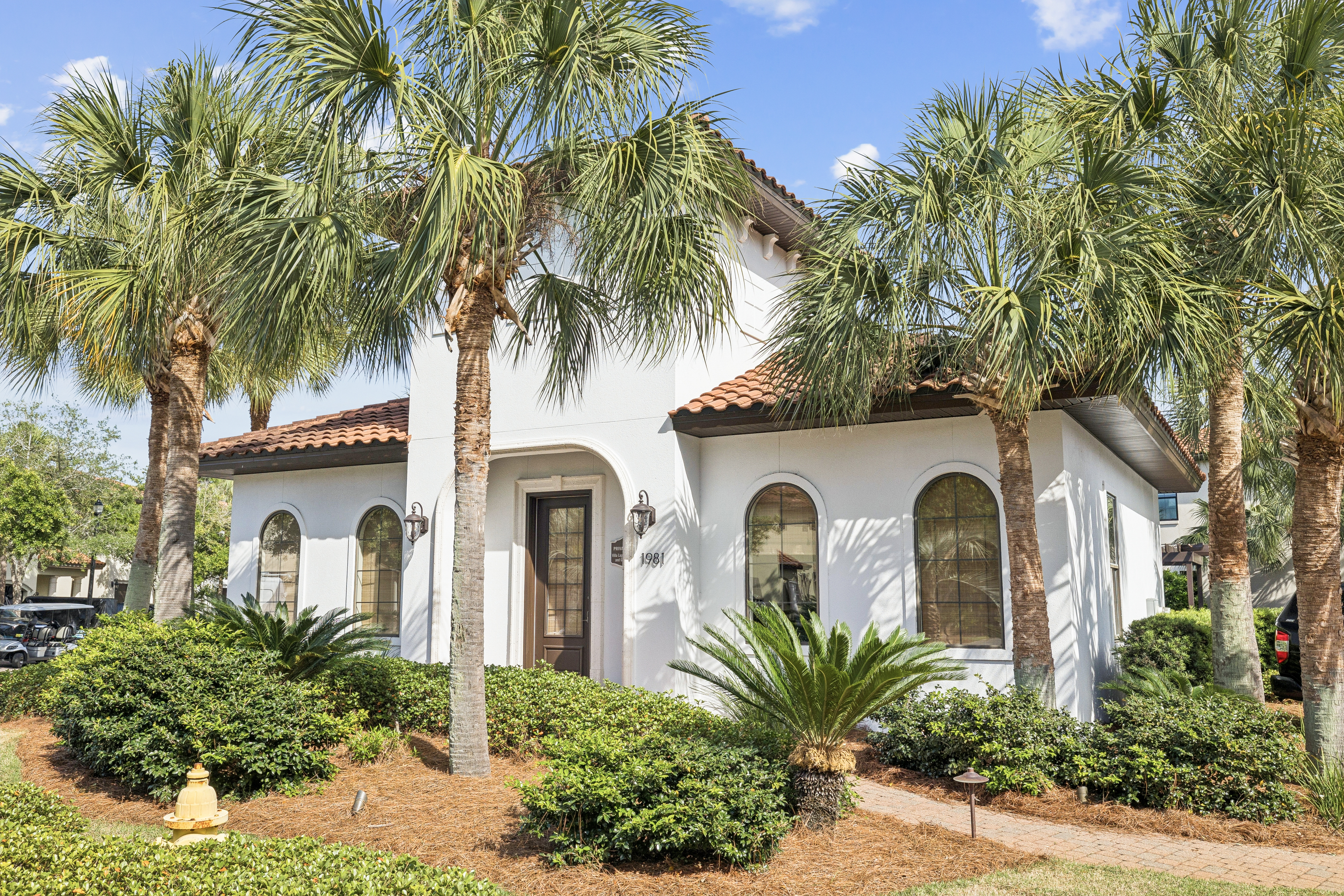  Golf-Course Villa With Garage And Resort Amenities - 物件實景
