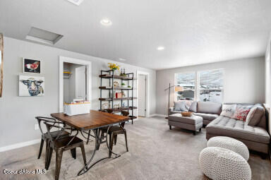 Hayden, Idaho, 83835, United States, 4 Bedrooms Bedrooms, ,1 BathroomBathrooms,Residential,For Sale,1987521