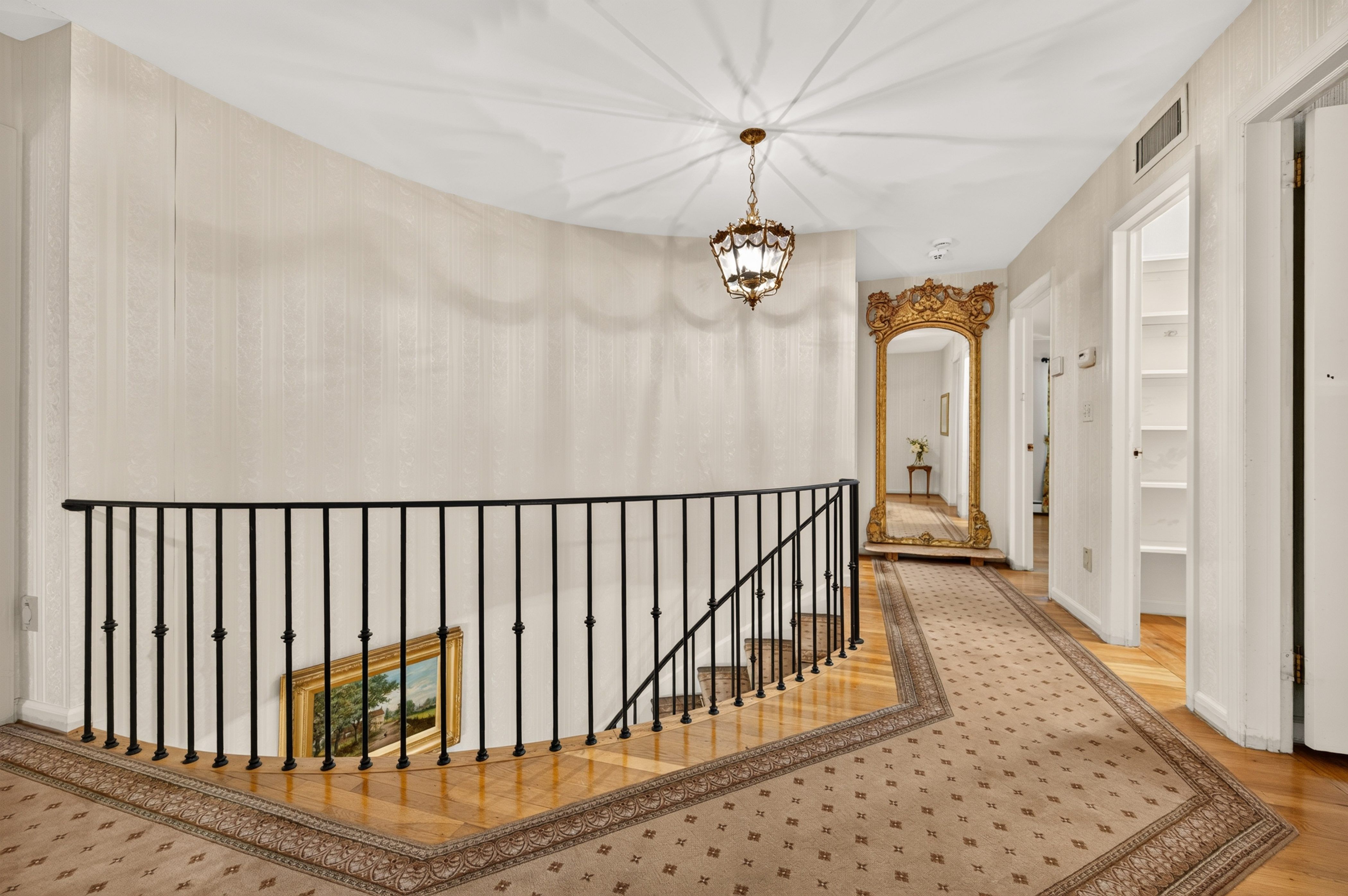  44 Koenig Drive, Oyster Bay Cove, NY, 11771 - 物件實景