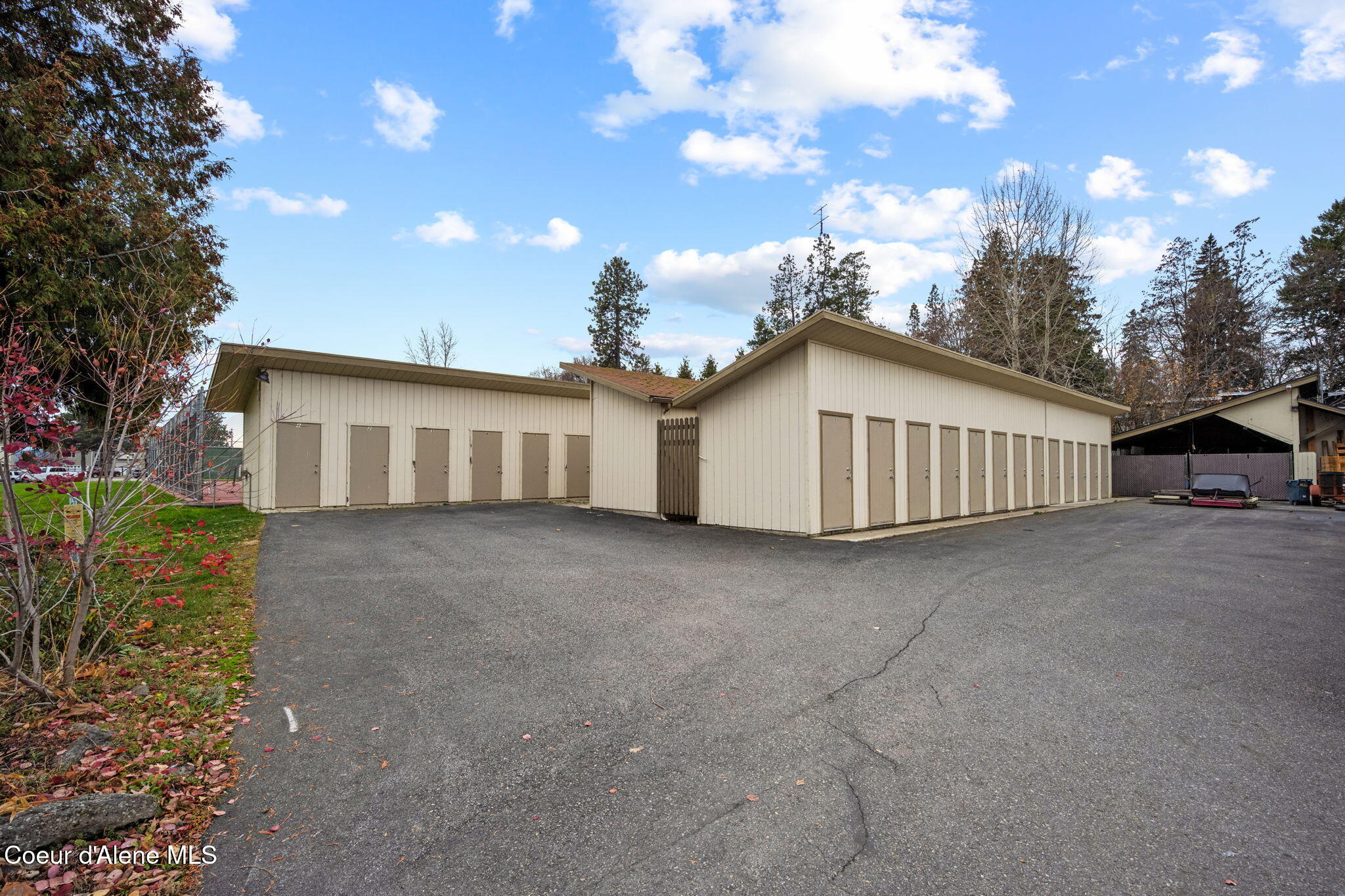 Sandpoint, Idaho, 83864, United States, 2 Bedrooms Bedrooms, ,Residential,For Sale,1999748