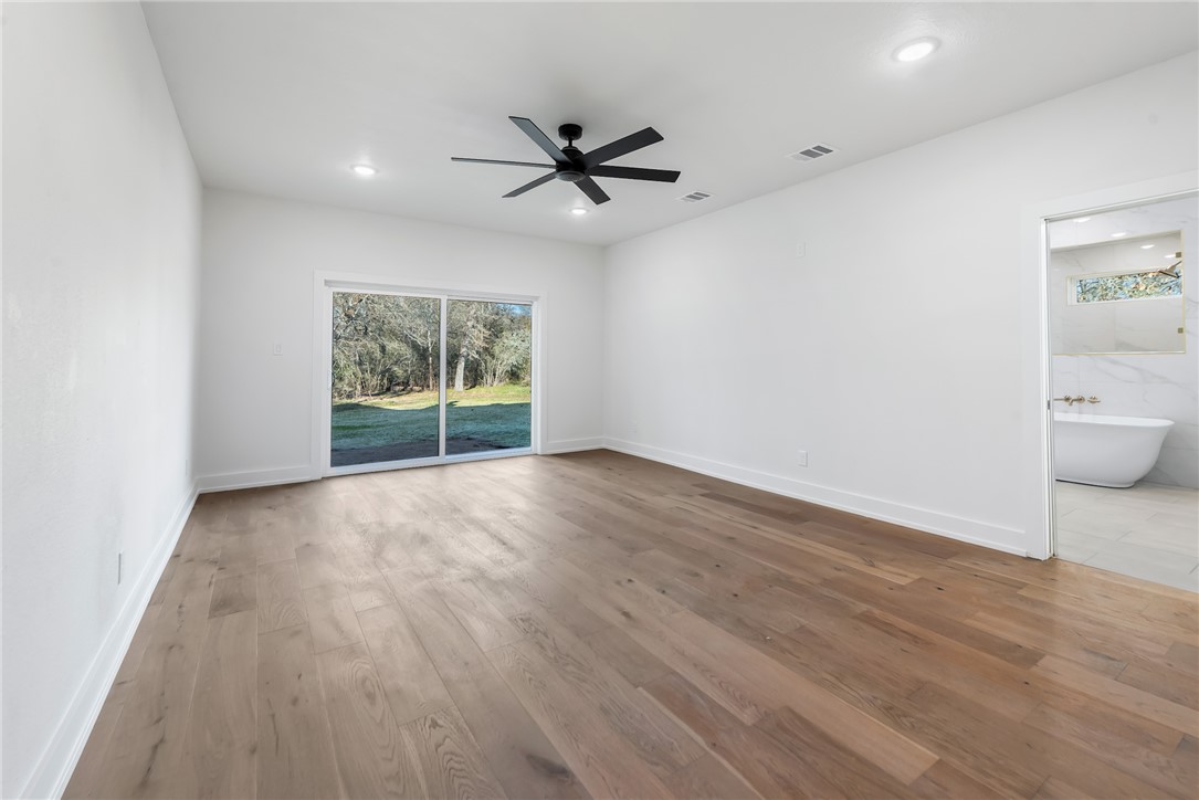 College Station, Texas, 77845, United States, 4 Bedrooms Bedrooms, ,5 BathroomsBathrooms,Residential,For Sale,1697908