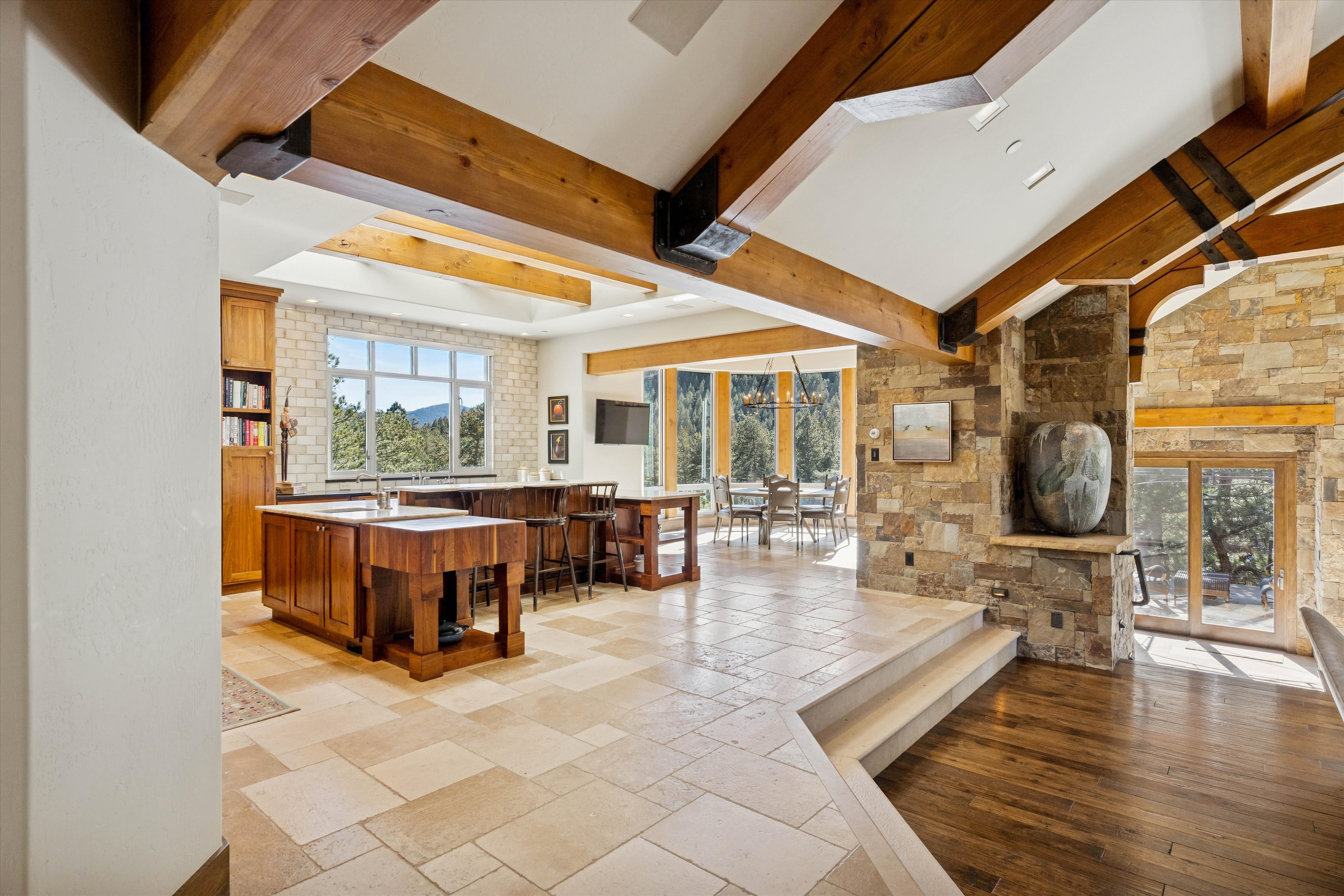  Luxury Mountain Estate in Celebrated Upper Bear Creek - 物件實景