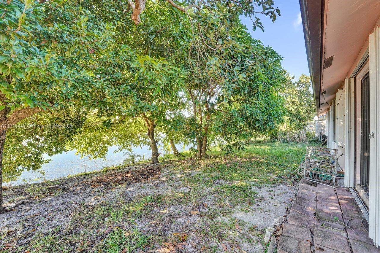 Miramar, Florida, 33025, United States, 3 Bedrooms Bedrooms, ,2 BathroomsBathrooms,Residential,For Sale,1996161