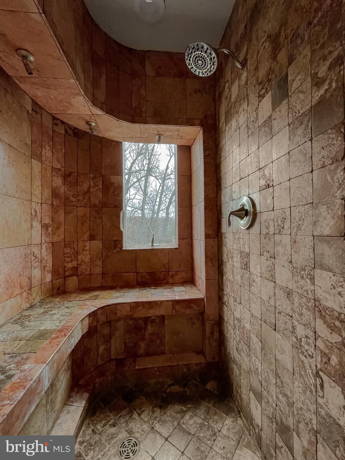 Hollywood, Maryland, 20636, United States, 4 Bedrooms Bedrooms, ,3 BathroomsBathrooms,Residential,For Sale,1995114