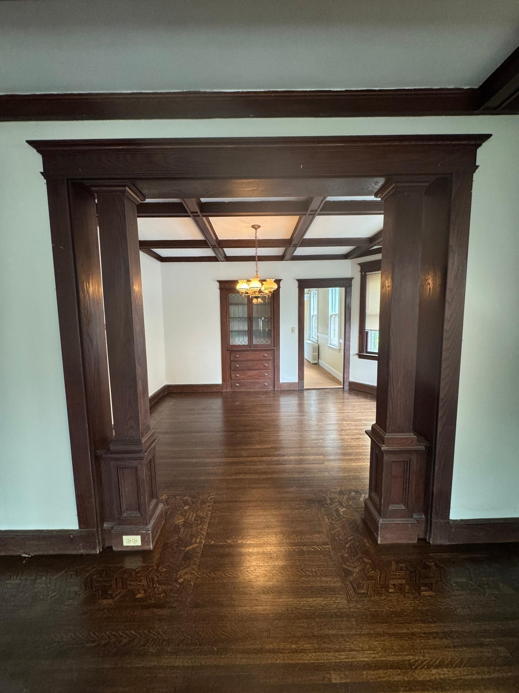 New Haven, Connecticut, 06511, United States, 8 Bedrooms Bedrooms, ,3 BathroomsBathrooms,Residential,For Sale,1992477