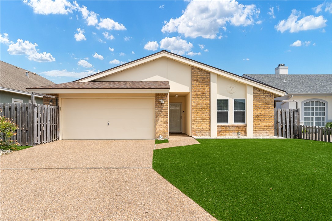Corpus Christi, Texas, 78418, United States, 3 Bedrooms Bedrooms, ,2 BathroomsBathrooms,Residential,For Sale,1760265