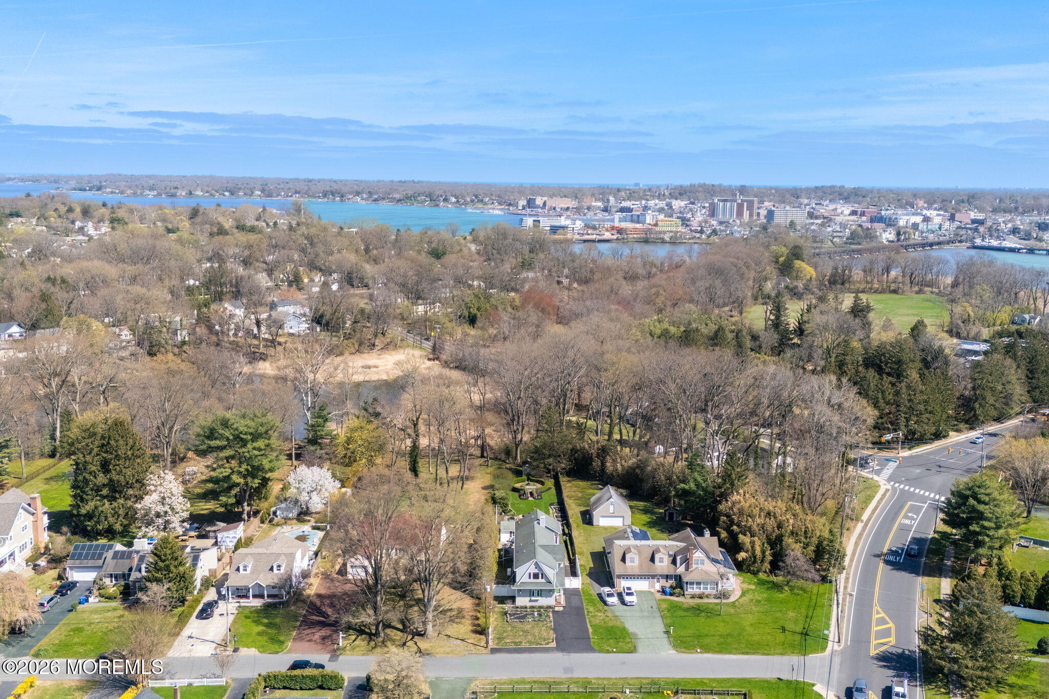 Red Bank, New Jersey, 07701, United States, ,3 BathroomsBathrooms,Residential,For Sale,2040176
