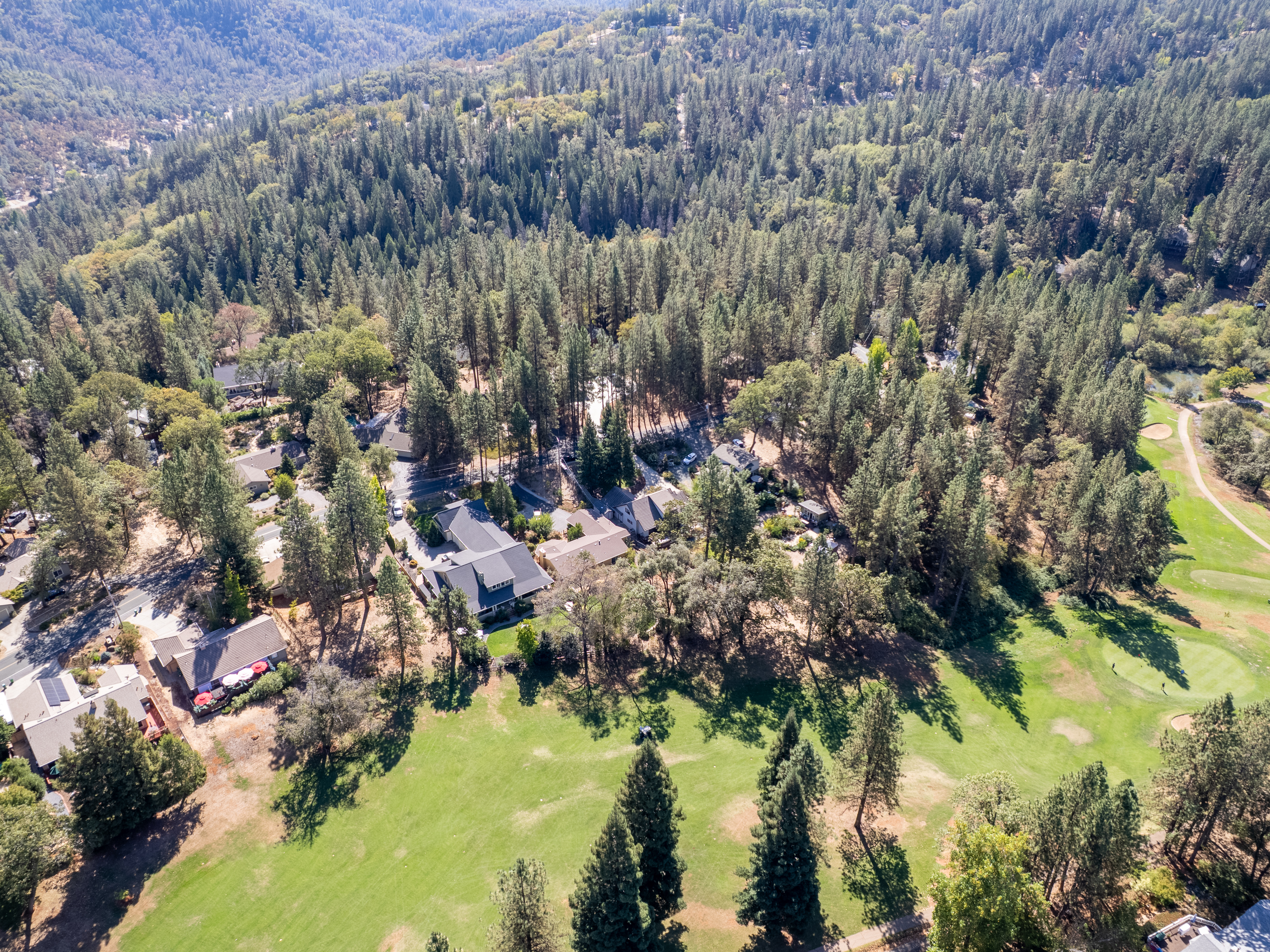 16998 Alioto Drive, Grass Valley, CA 95949 - 物件實景