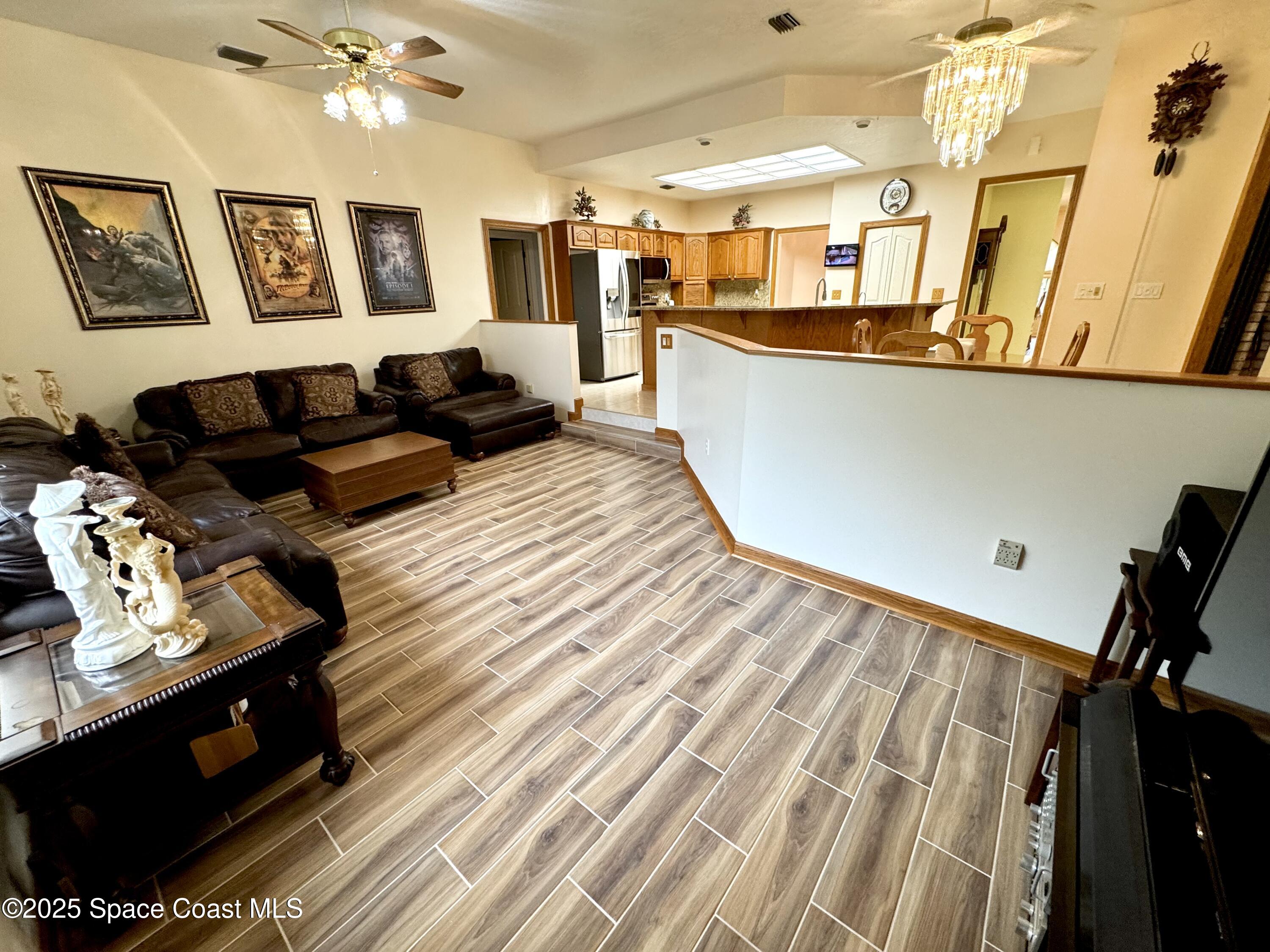 Melbourne, Florida, 32934, United States, 5 Bedrooms Bedrooms, ,3 BathroomsBathrooms,Residential,For Sale,1989244