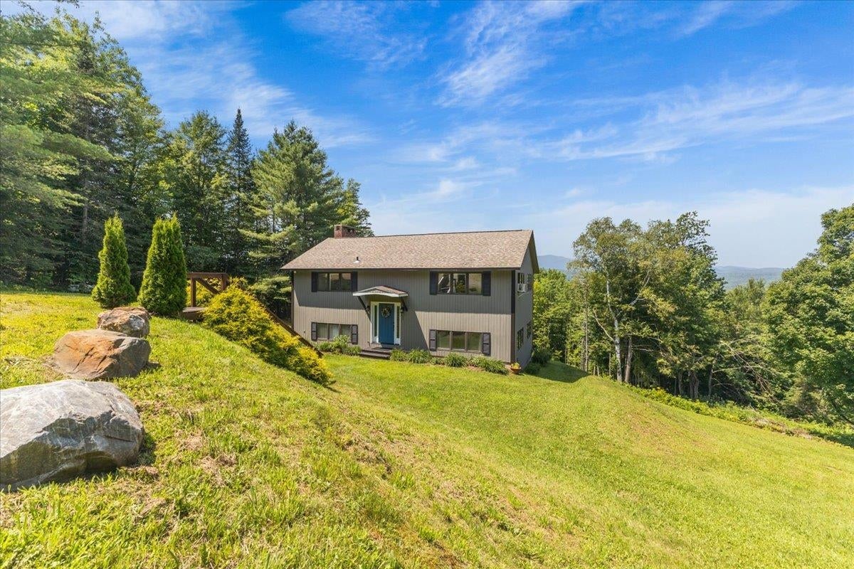 Stowe, Vermont, 05672, United States, 3 Bedrooms Bedrooms, ,2 BathroomsBathrooms,Residential,For Sale,1907047