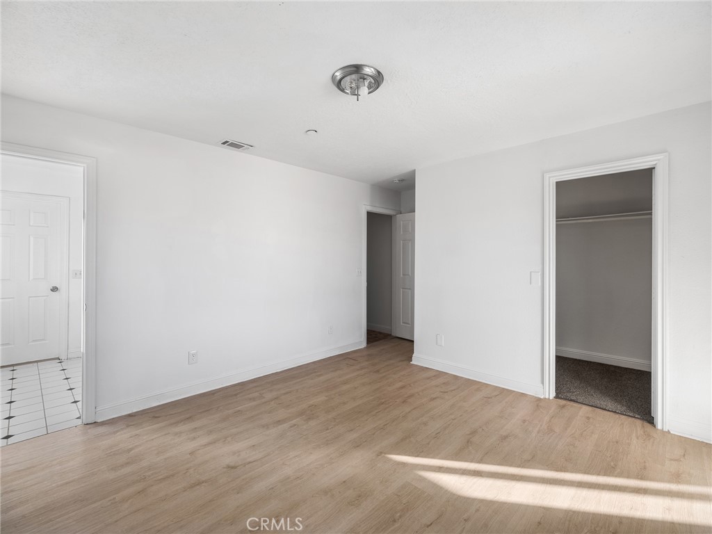 Hesperia, California, 92344, United States, 5 Bedrooms Bedrooms, ,3 BathroomsBathrooms,Residential,For Sale,1996826