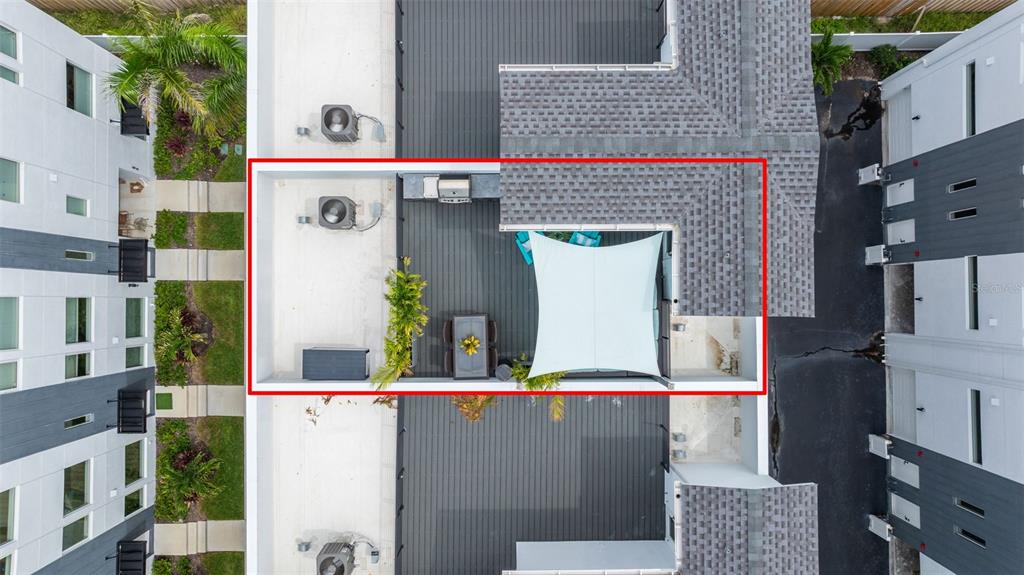 St Petersburg, Florida, 33701, United States, 2 Bedrooms Bedrooms, ,3 BathroomsBathrooms,Residential,For Sale,1994589