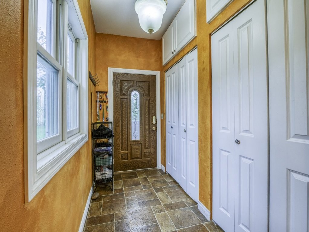 Bemidji, Minnesota, 56601, United States, 6 Bedrooms Bedrooms, ,2 BathroomsBathrooms,Residential,For Sale,2000102