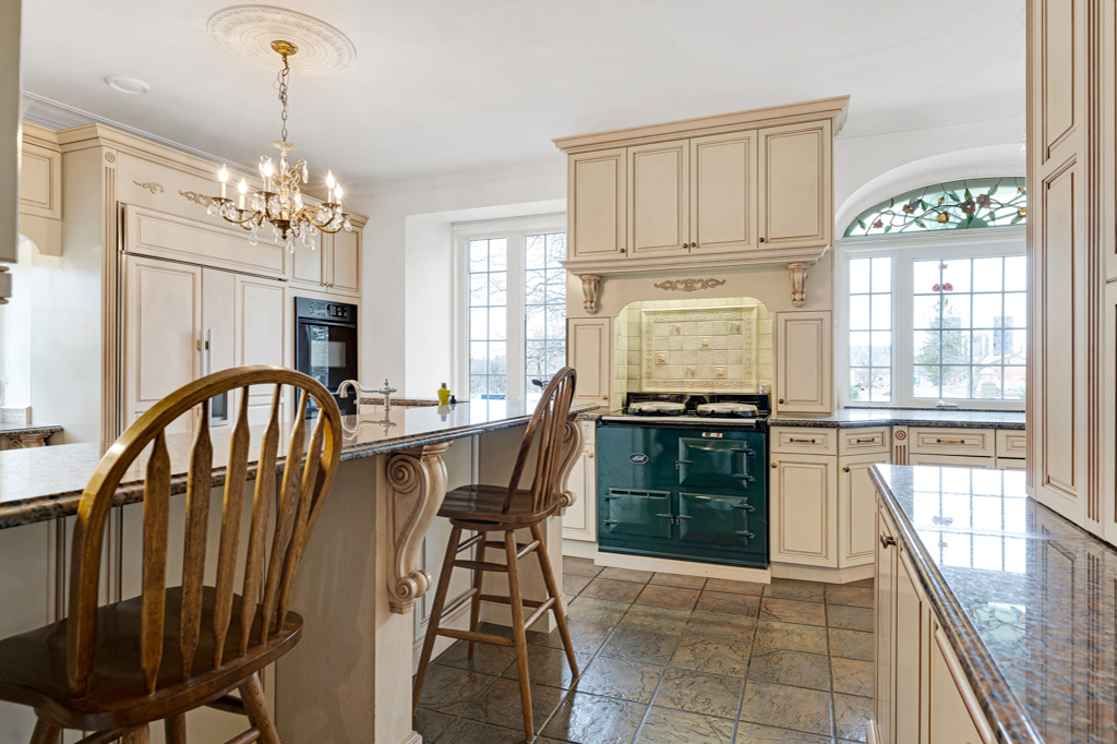 Drummond-North Elmsley, Ontario, K7H0G5, CA, 8 Bedrooms Bedrooms, ,7 BathroomsBathrooms,Residential,For Sale,1991661