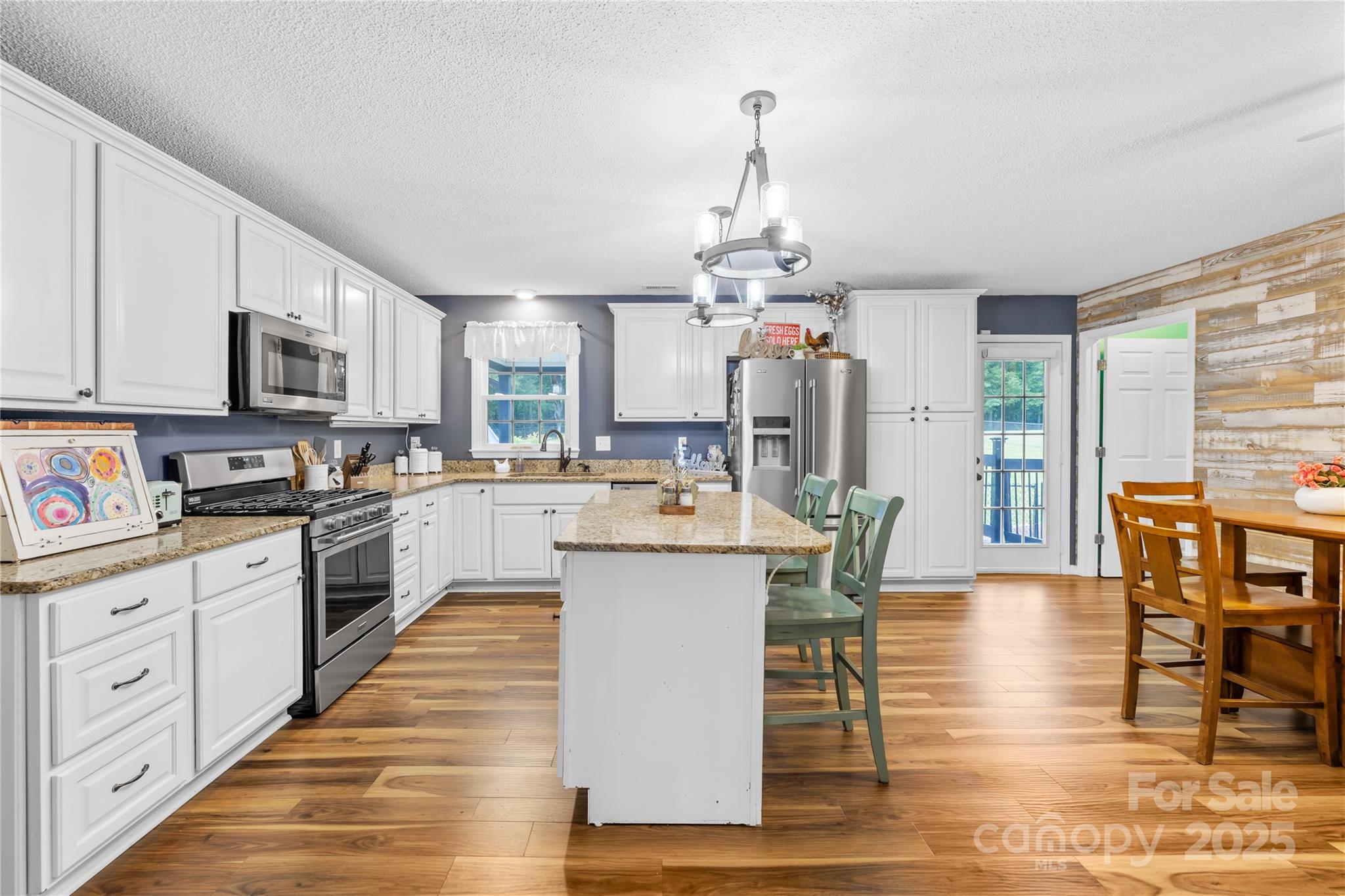 Shelby, North Carolina, 28152, United States, 3 Bedrooms Bedrooms, ,2 BathroomsBathrooms,Residential,For Sale,1847479