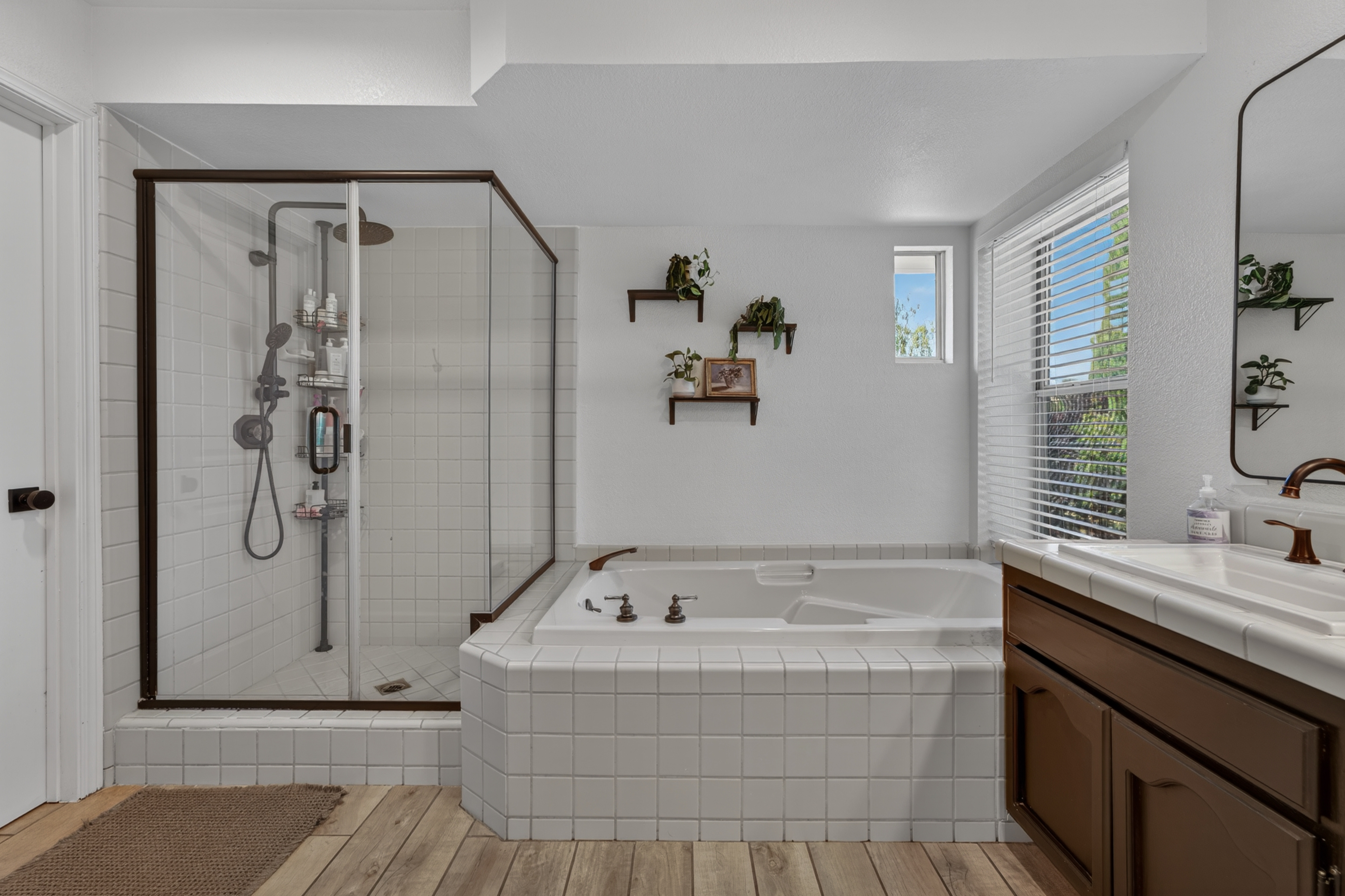  5723 Crown Court, Rocklin, CA 95677 - 物件實景