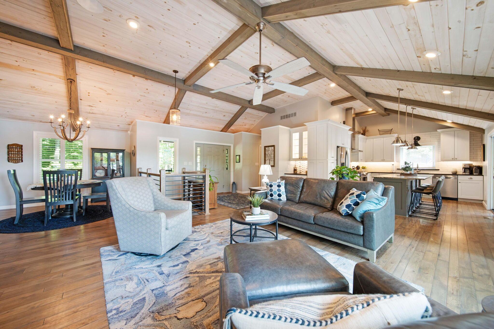 Mount Gilead, Ohio, 43338, United States, 3 Bedrooms Bedrooms, ,4 BathroomsBathrooms,Residential,For Sale,1983535