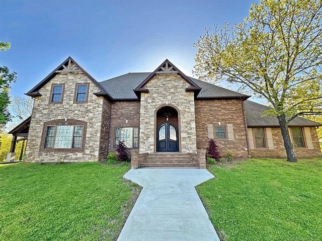 Tahlequah, Oklahoma, 74464, United States, 4 Bedrooms Bedrooms, ,6 BathroomsBathrooms,Residential,For Sale,1983044