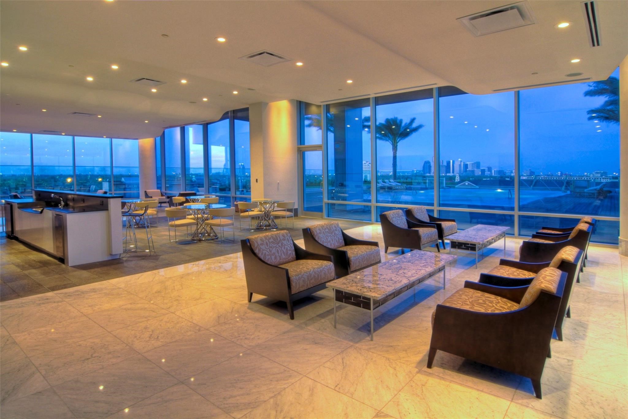  2727 Kirby Drive #16C - 物件實景