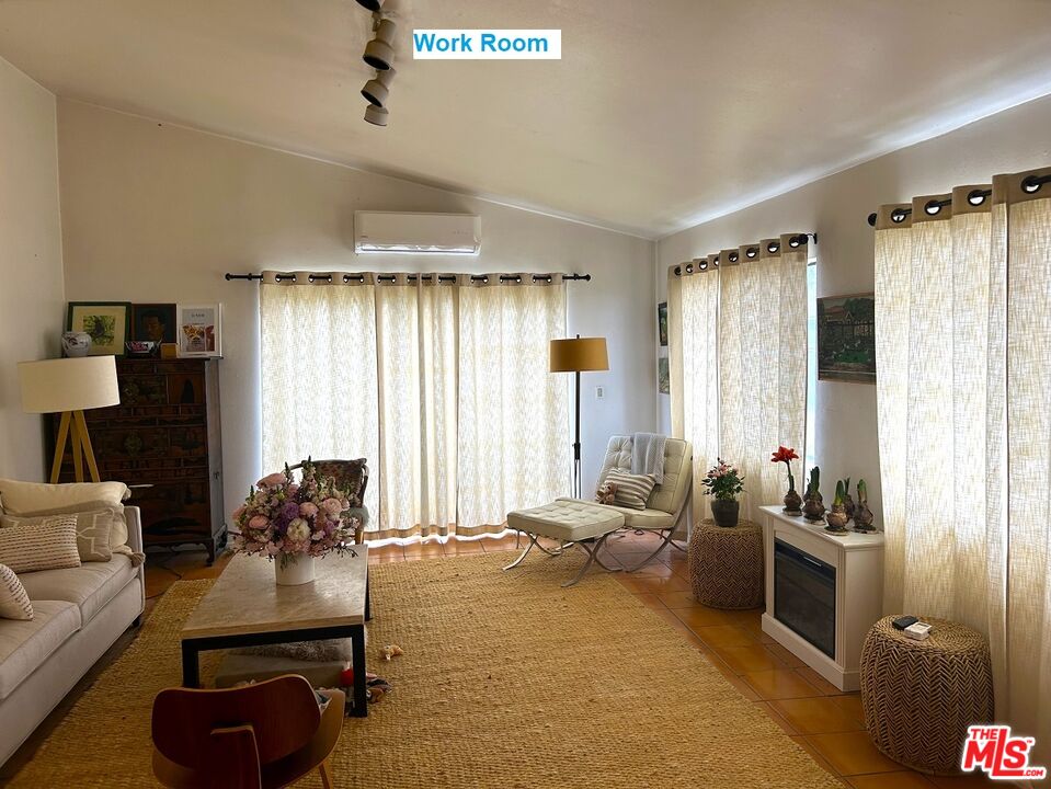 Malibu, California, 90265, United States, 2 Bedrooms Bedrooms, ,2 BathroomsBathrooms,Residential,For Sale,1795604