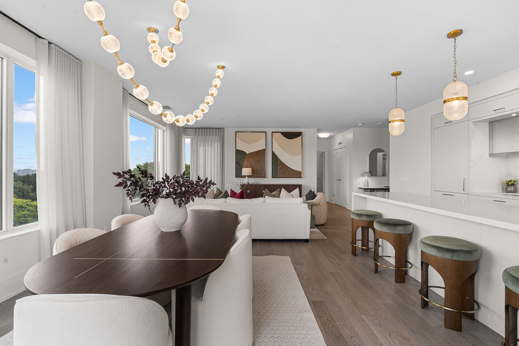  Refined Edenbridge Living - 物件實景