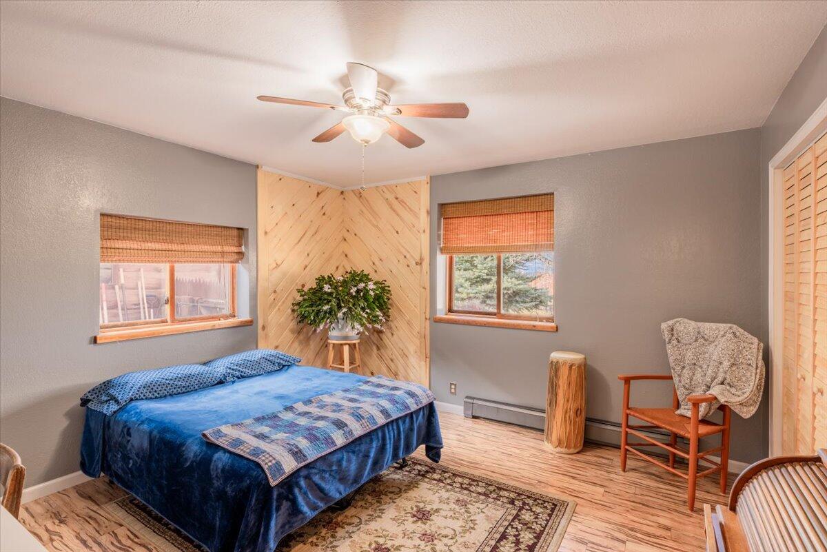 Montrose, Colorado, United States, 3 Bedrooms Bedrooms, ,3 BathroomsBathrooms,Residential,For Sale,1792870