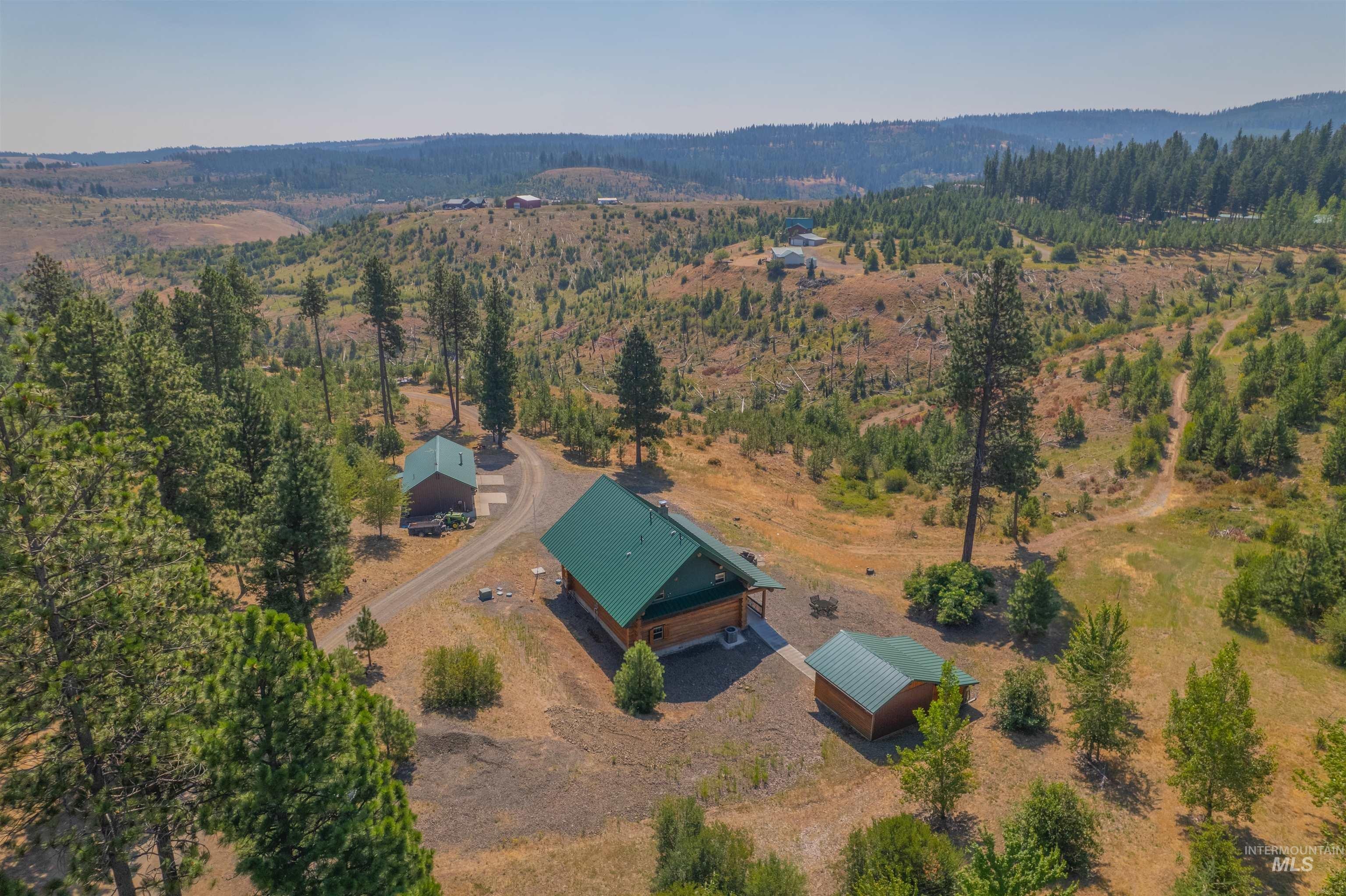 Pomeroy, Washington, 99347, United States, 3 Bedrooms Bedrooms, ,2 BathroomsBathrooms,Residential,For Sale,1978313