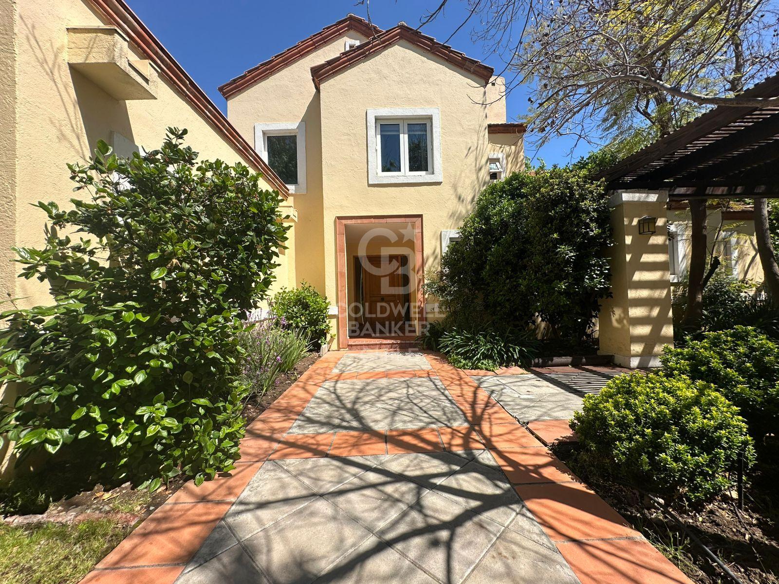 Colina, Chile, 4 Bedrooms Bedrooms, ,4 BathroomsBathrooms,Residential,For Sale,1967933