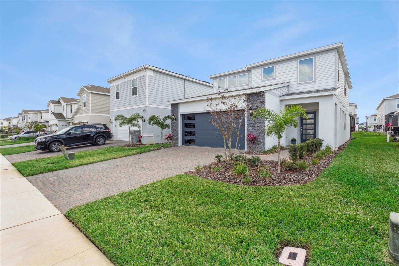 CLERMONT, Florida, 34714, United States, 5 Bedrooms Bedrooms, ,6 BathroomsBathrooms,Residential,For Sale,2015342