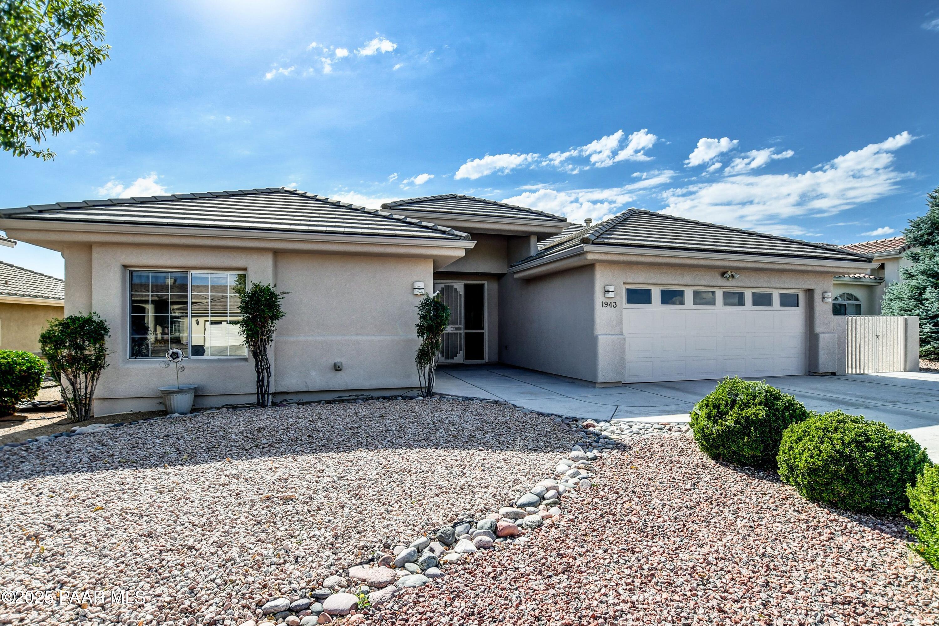 Prescott, Arizona, 86301, United States, 3 Bedrooms Bedrooms, ,2 BathroomsBathrooms,Residential,For Sale,1794580
