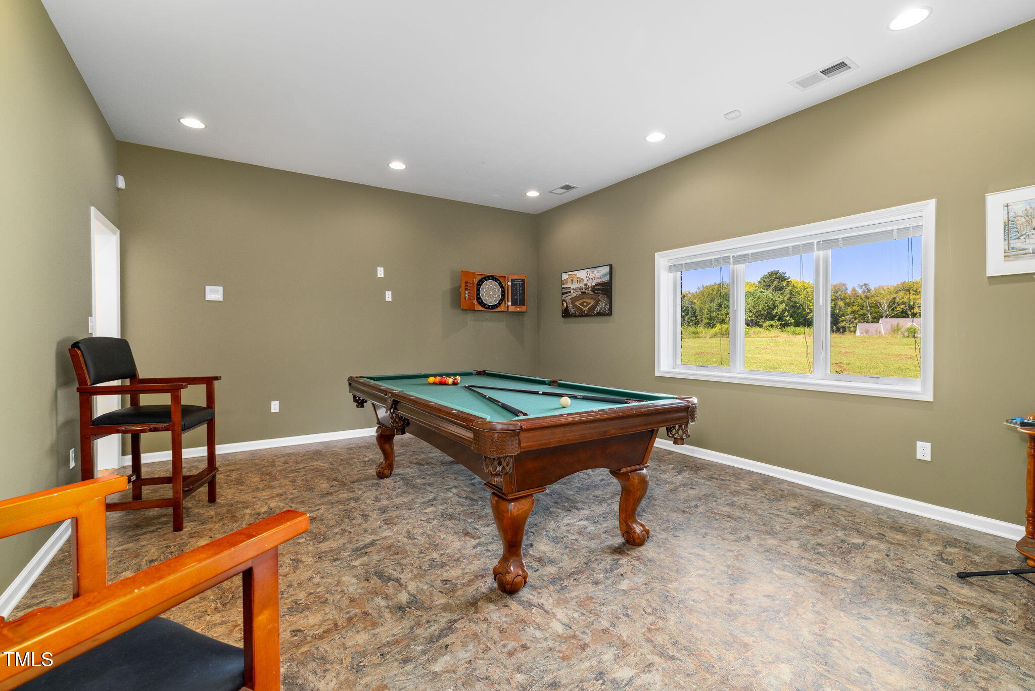 South Hill, Virginia, 23917, United States, 6 Bedrooms Bedrooms, ,5 BathroomsBathrooms,Residential,For Sale,1940439