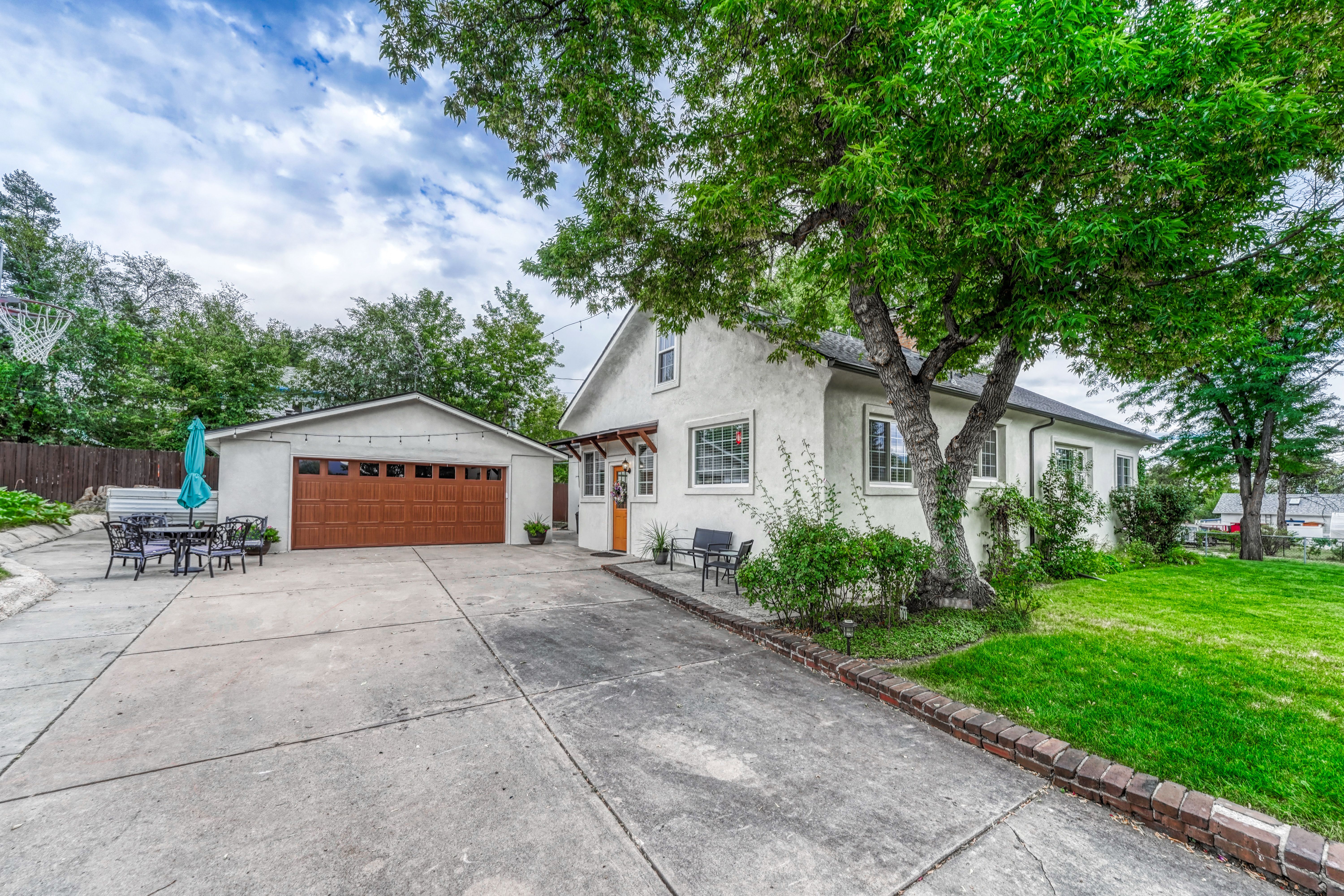  Corner-Lot Charm Near Patty Jewett and Downtown - 物件實景