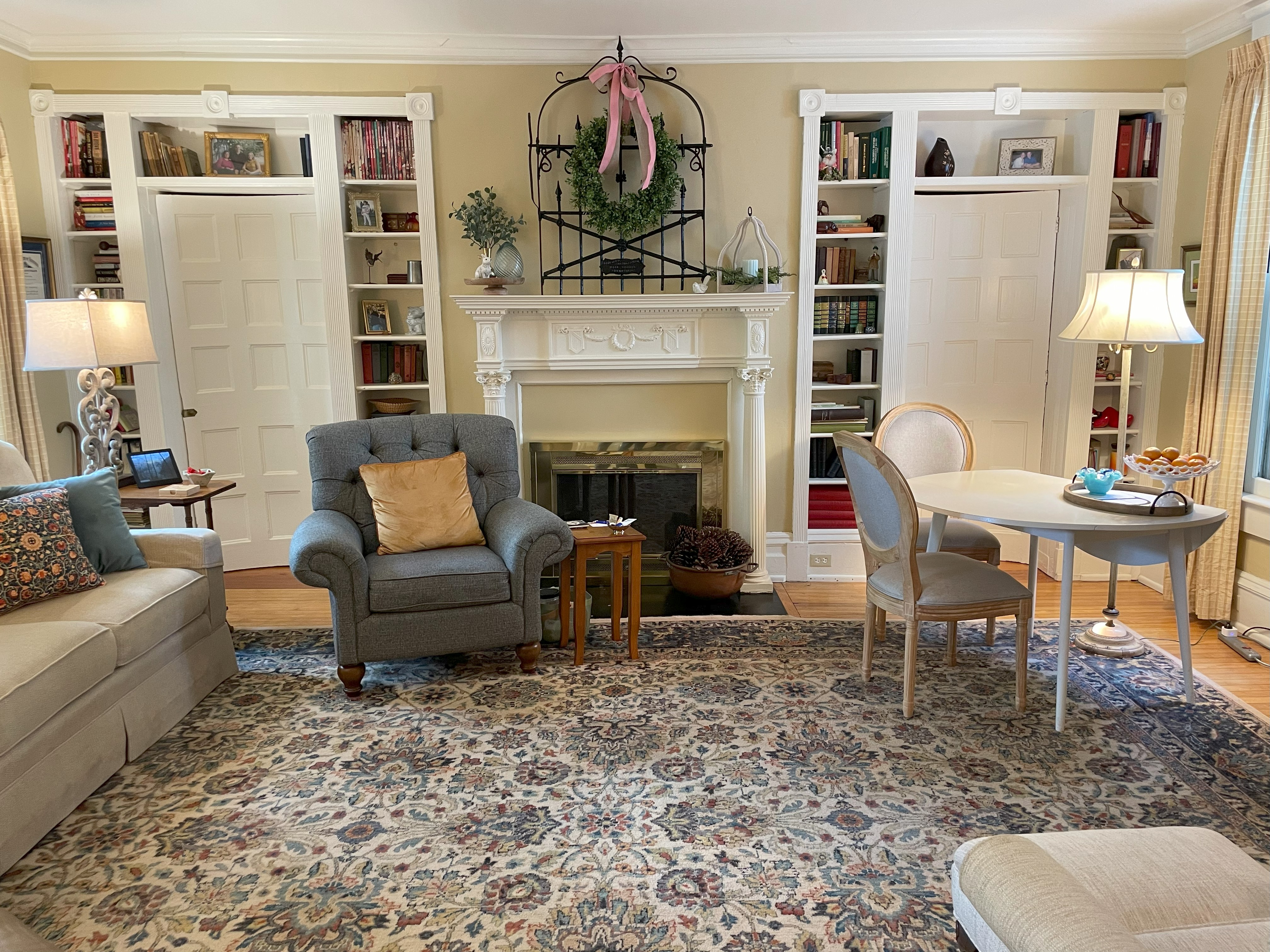 Frankfort, Kentucky, 40601, United States, 5 Bedrooms Bedrooms, ,3 BathroomsBathrooms,Residential,For Sale,1921363