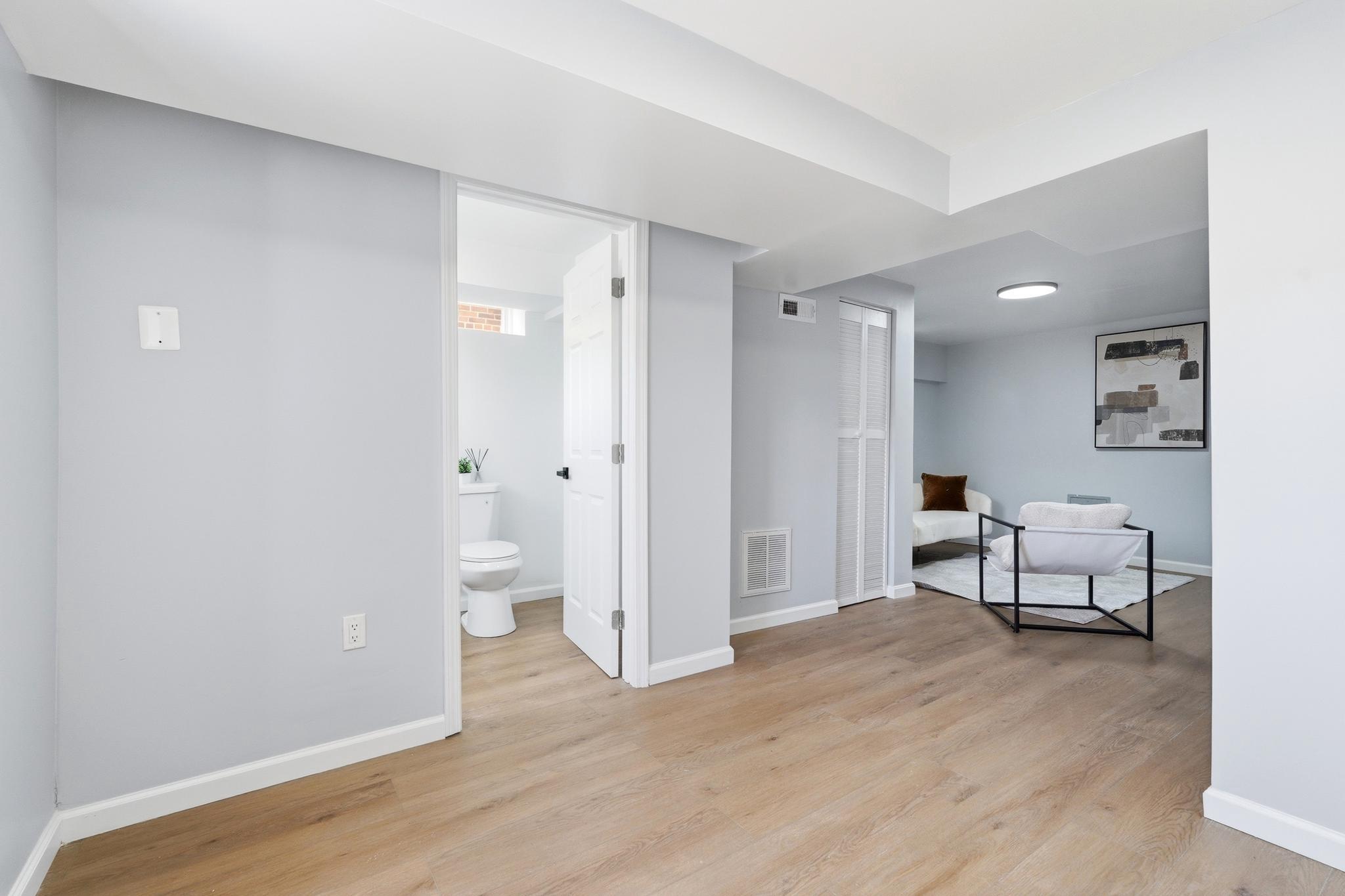  719 Hilltop Terrace SE, Washington, DC, 20019 - 物件實景