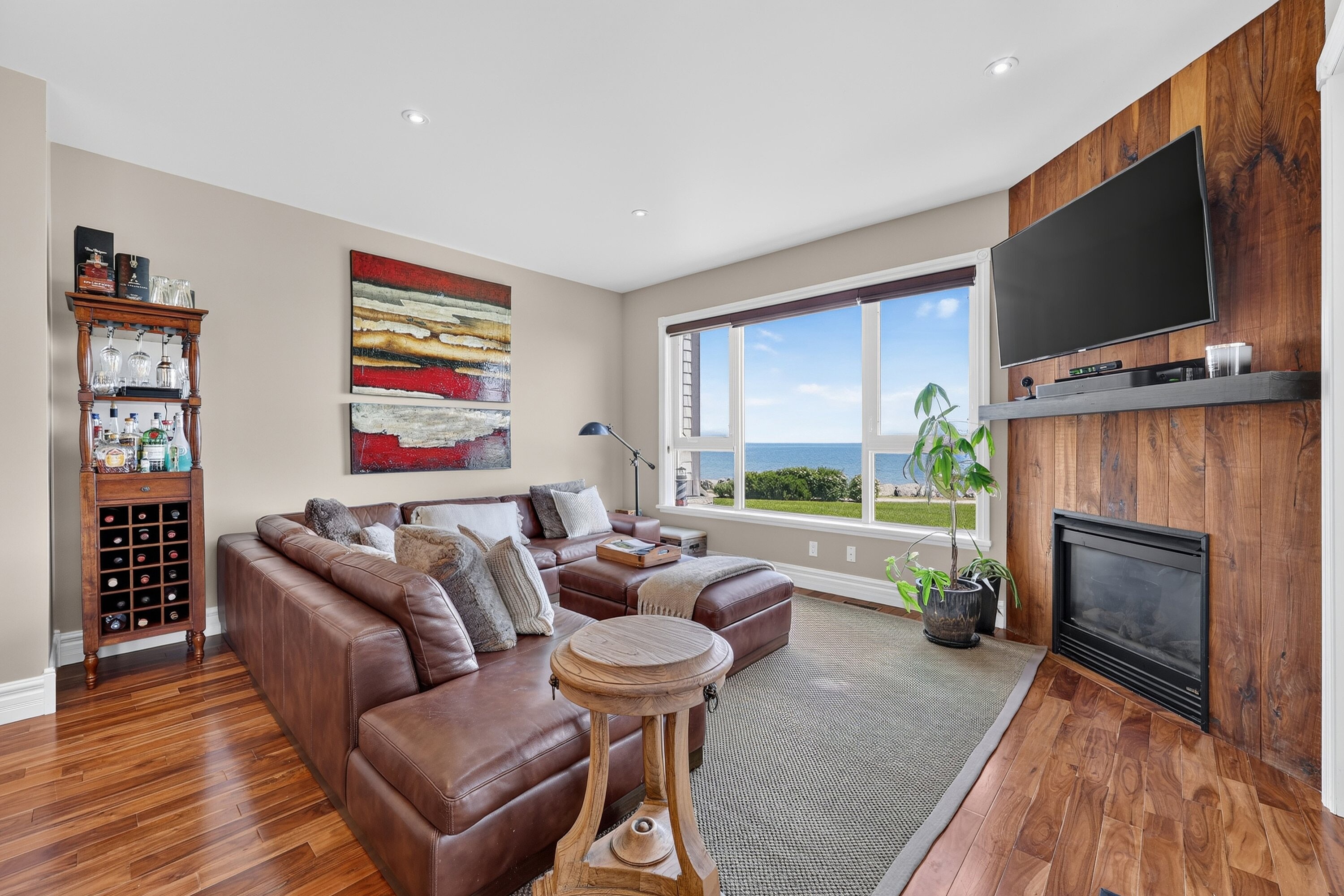  Beautiful Ground-Floor Condo - 物件實景