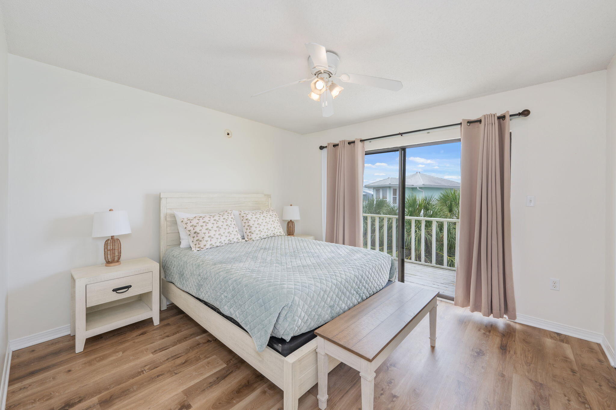 Navarre, Florida, 32566, United States, 2 Bedrooms Bedrooms, ,2 BathroomsBathrooms,Residential,For Sale,1989552