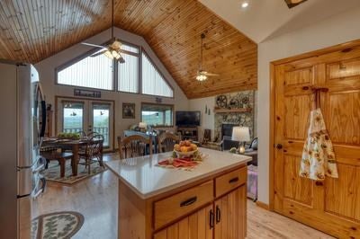 Murphy, North Carolina, 28906, United States, 3 Bedrooms Bedrooms, ,3 BathroomsBathrooms,Residential,For Sale,1917249