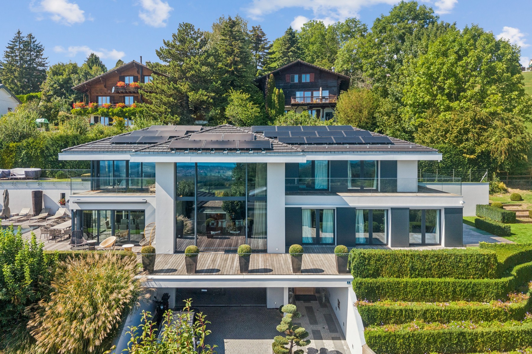  Contemporary architect-designed villa with a pool and a view of Lake Geneva - 物件實景