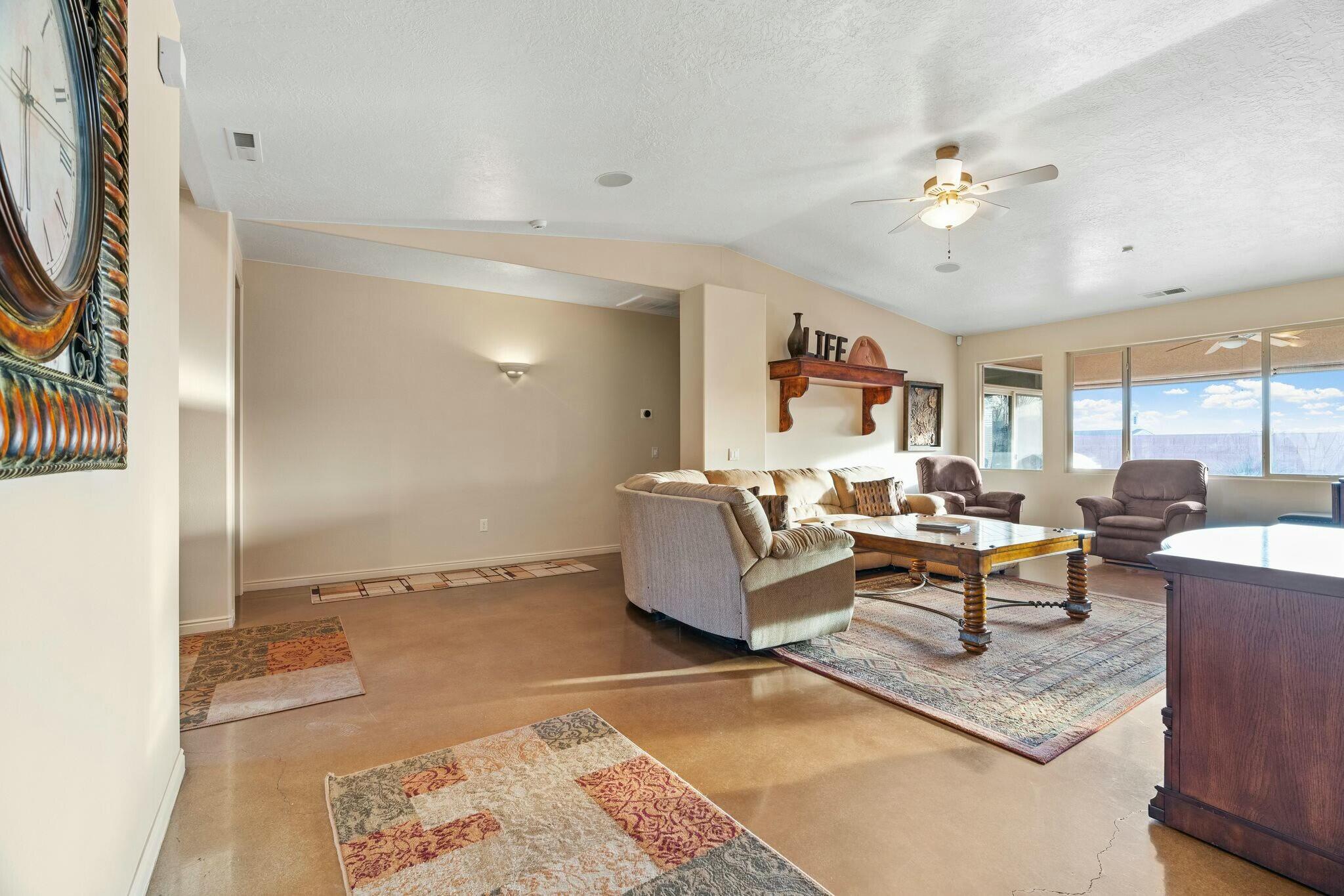 Washington, Utah, 84780, United States, 4 Bedrooms Bedrooms, ,Residential,For Sale,1695747