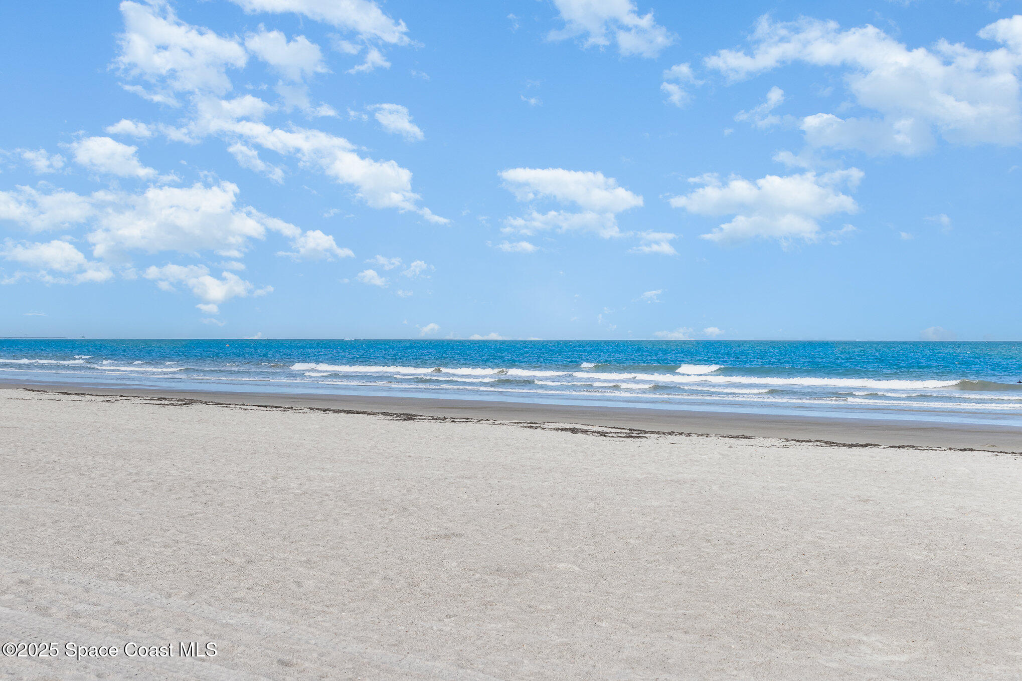 Cocoa Beach, Florida, 32931, United States, 2 Bedrooms Bedrooms, ,2 BathroomsBathrooms,Residential,For Sale,1975351