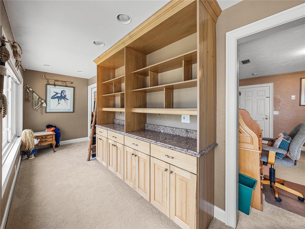 Winter Haven, Florida, 33884, United States, 3 Bedrooms Bedrooms, ,4 BathroomsBathrooms,Residential,For Sale,1895737